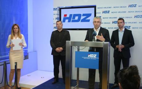 Na konferenciji za novinare predstavljene su sve akcije pomoći koje organizira HDZ