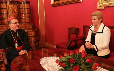 Rujanski susret kardinala Bozanića i kandidatkinje Grabar-Kitarović