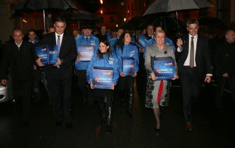 DIP-u je predan rekordan broj potpisa za predsjedničku kandidaturu