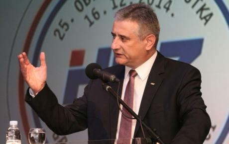 Sve govori činjenica da Josipović u svoju kampanju kreće s Trga maršala Tita!