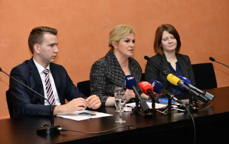 Kao buduća predsjednica imat ću savjetnika za mlade, kao i vanjski volonterski savjet…