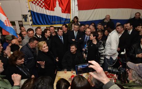 Hvala vam na povjerenju koje duboko obvezuje! 