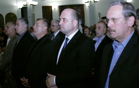 (zdesna) General Krešimir Ćosić, glavni tajnik HDZ-a Milijan Brkić, general Miljenko Filipović, general Željko Glasnović…