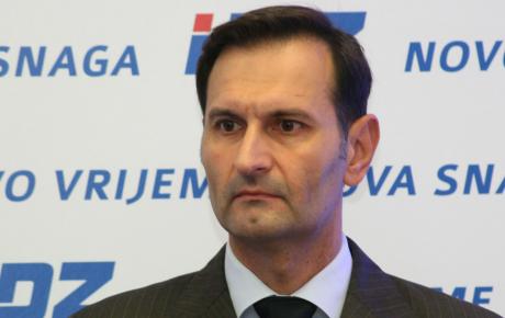 Nedopustivo je da se na komemoraciji na tlu Hrvatske huška i vrijeđa kardinala Alojzija Stepinca!