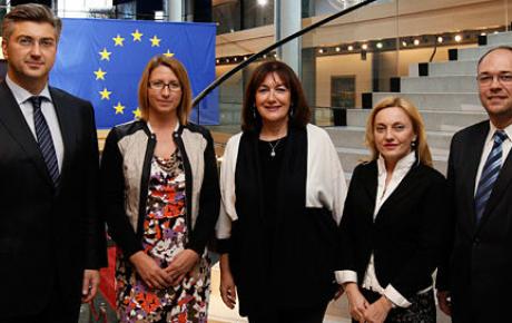 Eurozastupnike zanima koje konkretne mjere EK planira poduzeti kako bi se problem onečišćenja zraka u Slavonskom Brodu riješio
