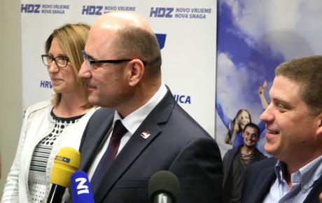 Predsjedništvo je odlučilo da se formira radna skupina za izmjenu Statuta - cilj je daljnja demokratizacija i jačanje tijela stranke!