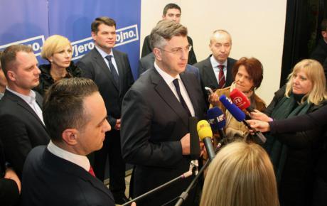 HDZ u izbore ide vrlo ambiciozno s kombinacijom mladosti i iskustva - svjestan svoje političke popularnosti! 