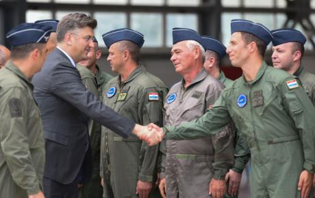 S pripadnicima Hrvatskog ratnog zrakoplovstva