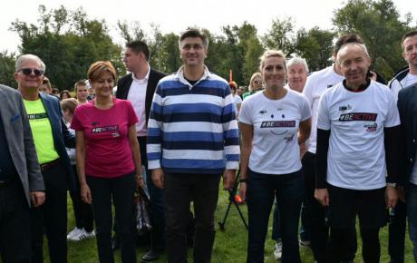 Svjetske agencije očito uvažavaju naš i gospodarski rast i smanjivanje deficita!