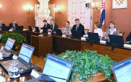 Izvanredna uprava sklopila je ugovor koji je bio najpovoljniji od svega ponuđenog, a jedino Zakon regulira prava Vlade RH! 
