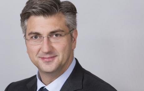 Ohrabrena pozitivnim gospodarskim rezultatima, Vlada nastavlja provoditi reforme radi poboljšanja standarda hrvatskih građana
