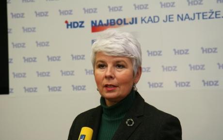 i-predsjednica-hdz-a-jadranka-kosor-pozvala-na-referendum-o-eu_1_0.jpg