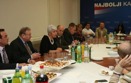 kosor-stranka-je-jaka-koliko-je-jako-clanstvo-_1_0.jpg