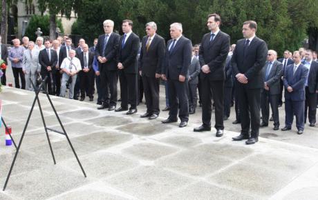 Izaslanstvo HDZ-a odalo je počast utemeljitelju stranke i moderne Hrvatske dr. Franji Tuđmanu