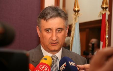 t-karamarko-ne-bojim-se-daljih-odlazaka-iz-hdz-a-_0.jpg