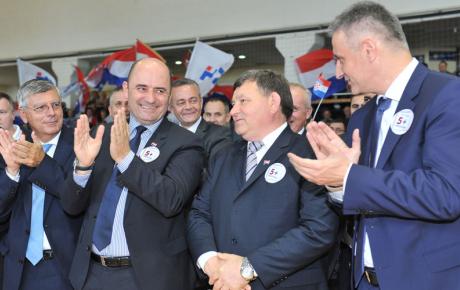 S istaknutim članom HDZ-a generalom Mladenom Markačem