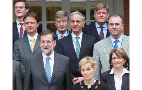 Zajedno na konferenciji: španjolski premijer Mariano Rajoy (1. red slijeva) te Gordan Jandroković (2. red slijeva) i Frano Matušić (2. red zdesna) 