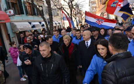 Buduća predsjednica s prvim čovjekom istarskog HDZ-a Ivanom Bubićem (zdesna)