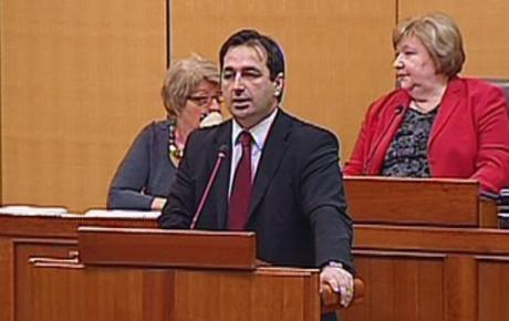 Borić: Na Rabu se dužnici progone i pravda kroji onako kako se ne bi smjela - sramotno!
