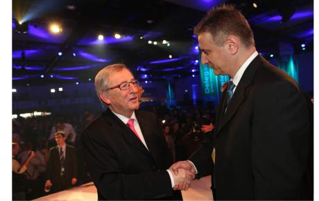 Predsjednik HDZ-a među prvima je čestitao Jean-Claudeu Junckeru nakon što je izabran za EPP-ova kandidata za premijera EU
